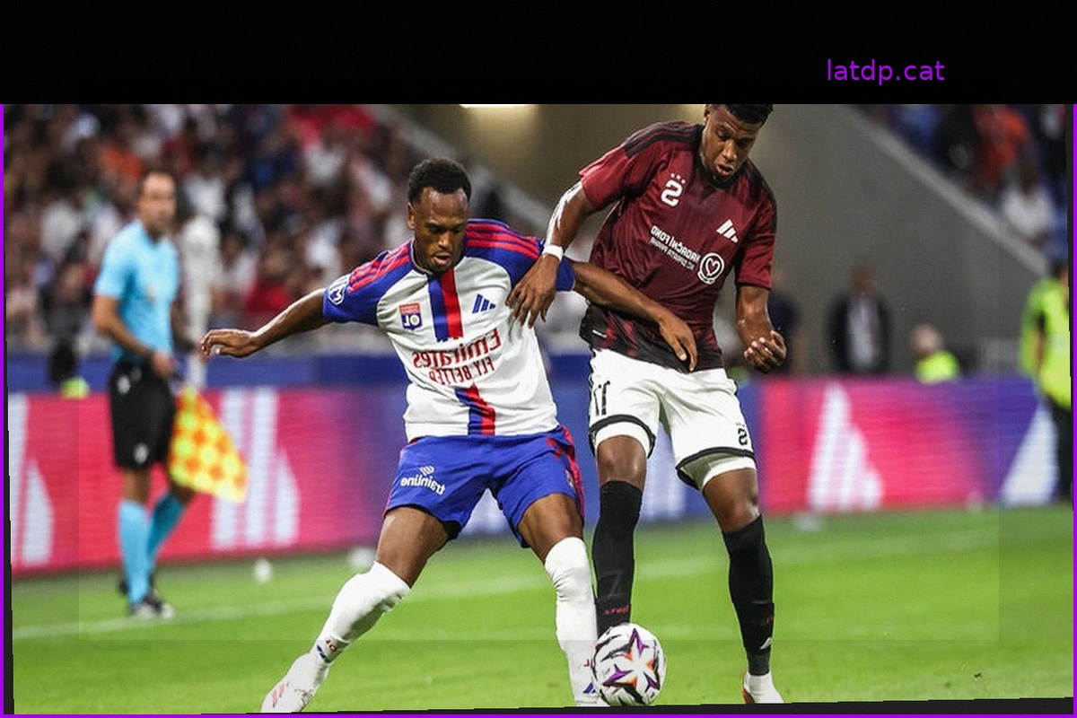 Lyon - Sparta Praga: El OL remonta gracias a Nuamah