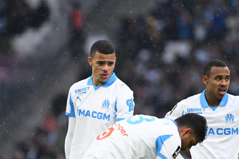 Aitor Paredes Remains Out of Training Following Barcelona Absence